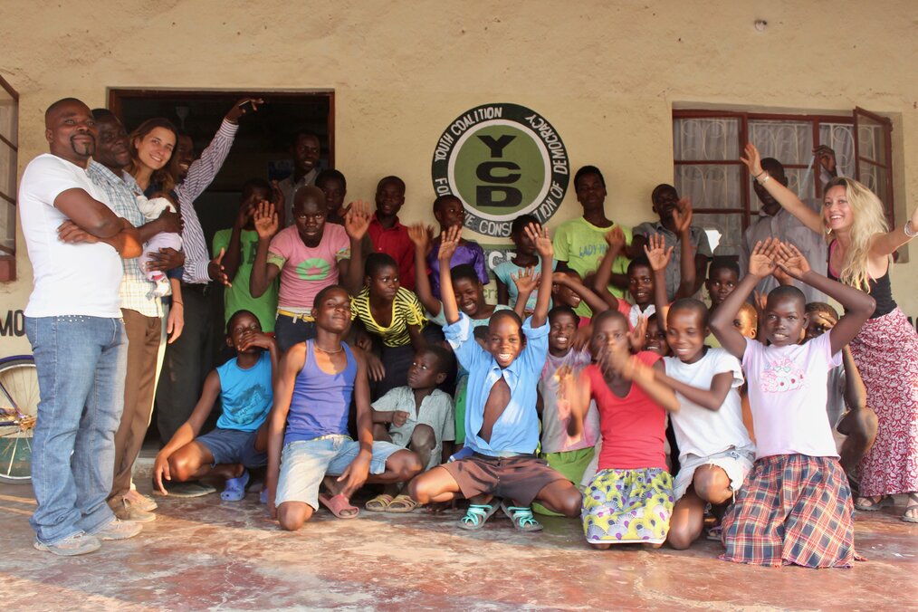 What It's Really Like to Volunteer Abroad -- According to Volunteers!